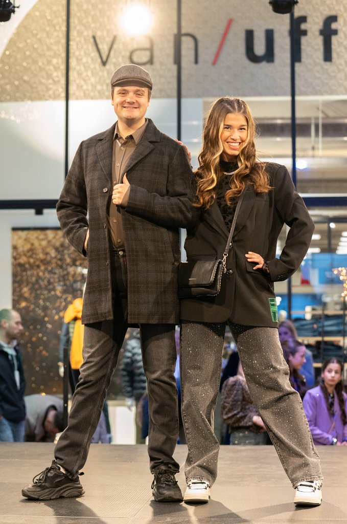 Modeshow 157.jpg